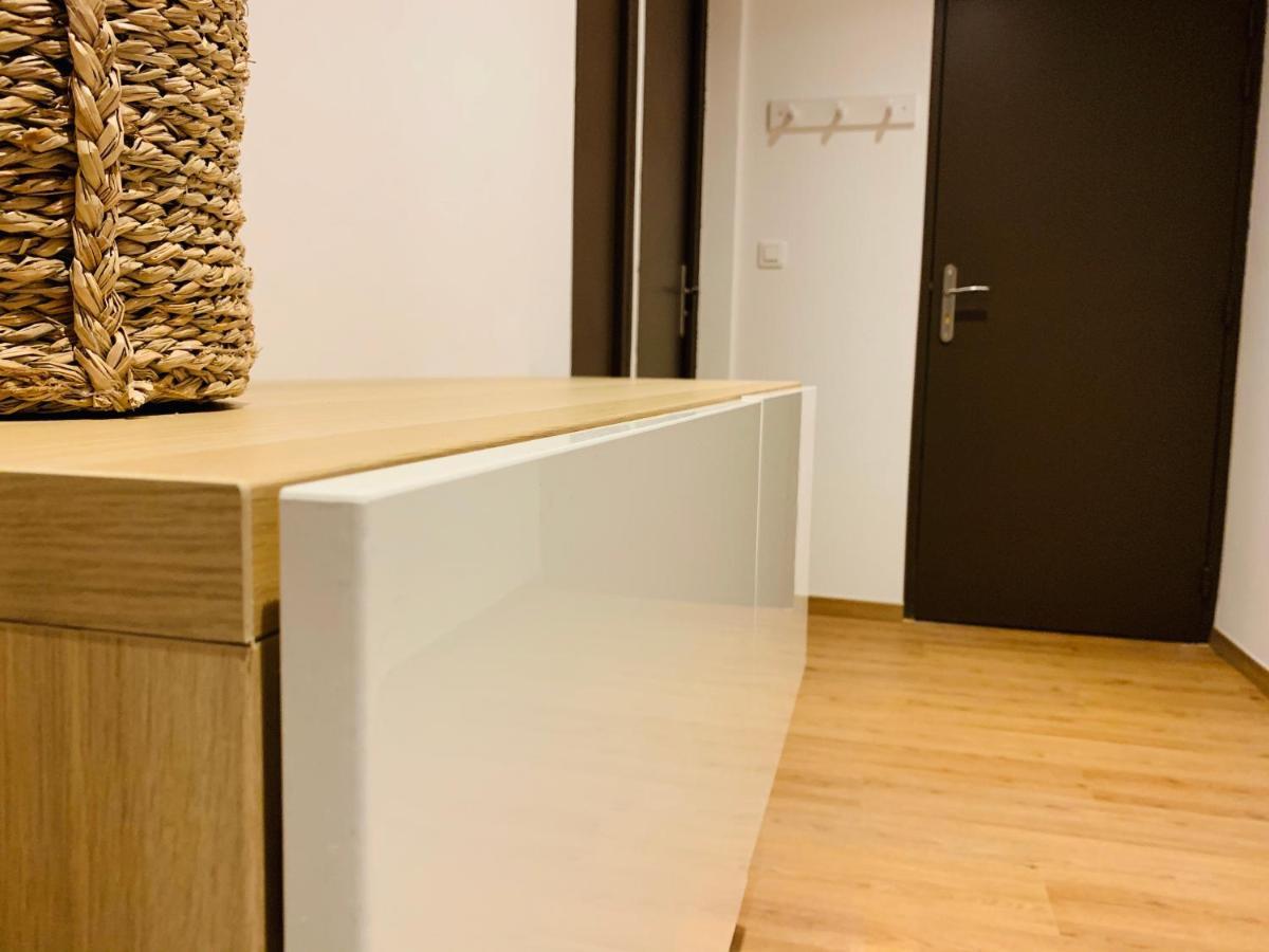 Rose Appartement Маноск Екстериор снимка