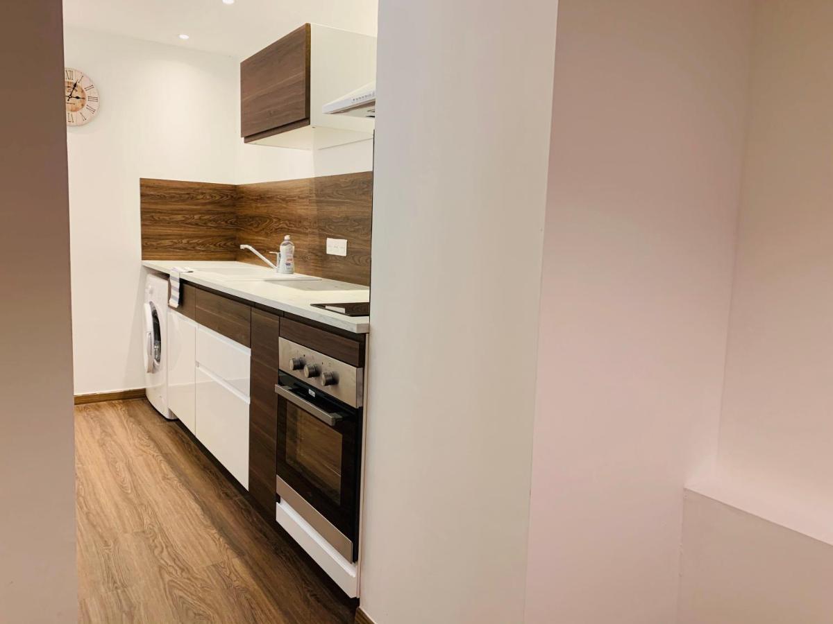 Rose Appartement Маноск Екстериор снимка