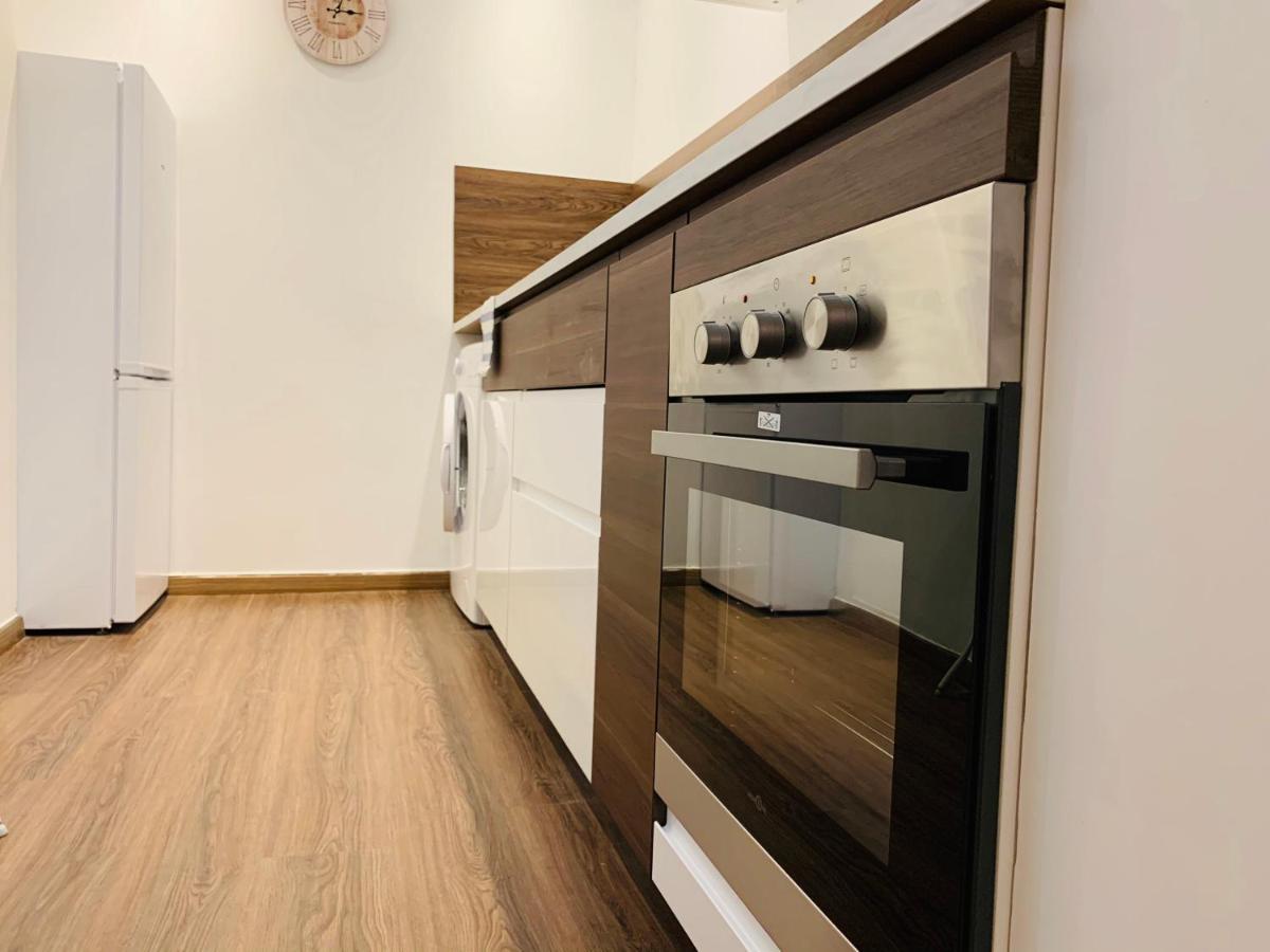 Rose Appartement Маноск Екстериор снимка