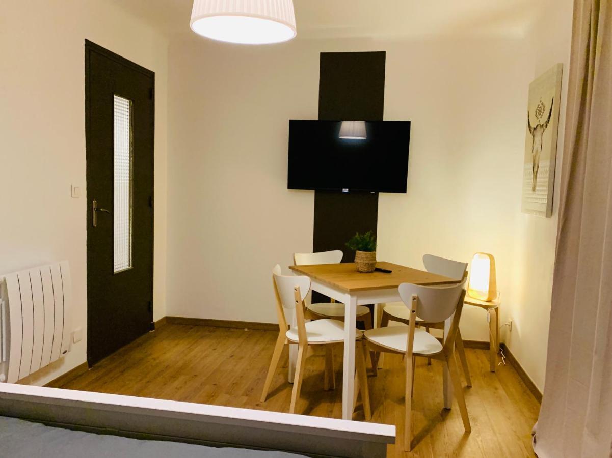 Rose Appartement Маноск Екстериор снимка